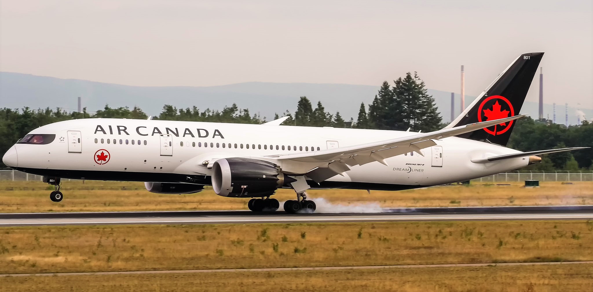 Ottawa  to  announce  multibillion-dollar  relief  package  for  Air Canada  in  exchange  of  Passenger refunds !